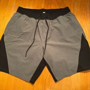 Men’s lululemon shorts XL